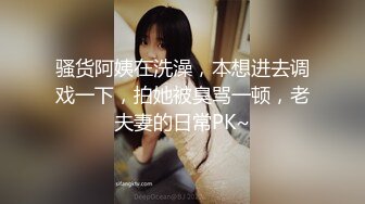 气质美御姐！极品性感美臀！无毛骚穴，电动舌头伺候，震动阴蒂娇喘不断，翘起结实美臀，镜头前摆弄